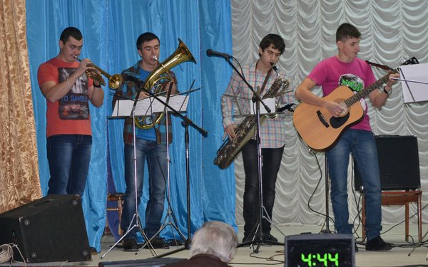 Допоможемо тим, хто цього потребує!
